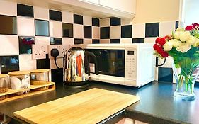 Flat In Manchester, Ardwick